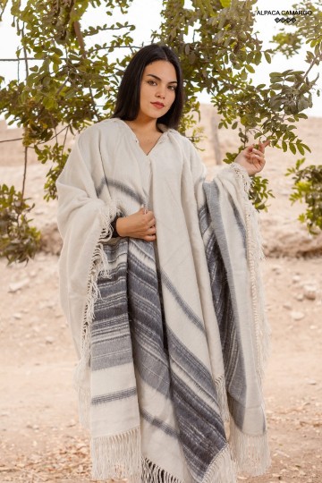 peru poncho