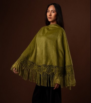 Alpaca poncho wool