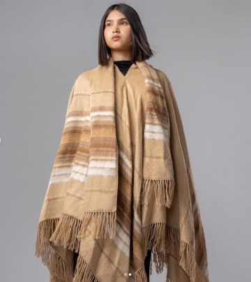 Beige alpaca wool poncho men