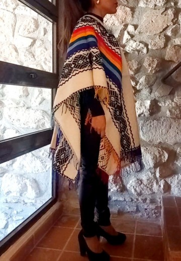 Poncho 17
