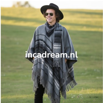 Poncho cape 19