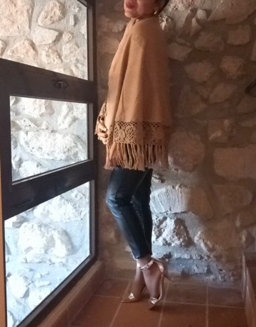 Poncho damen 14